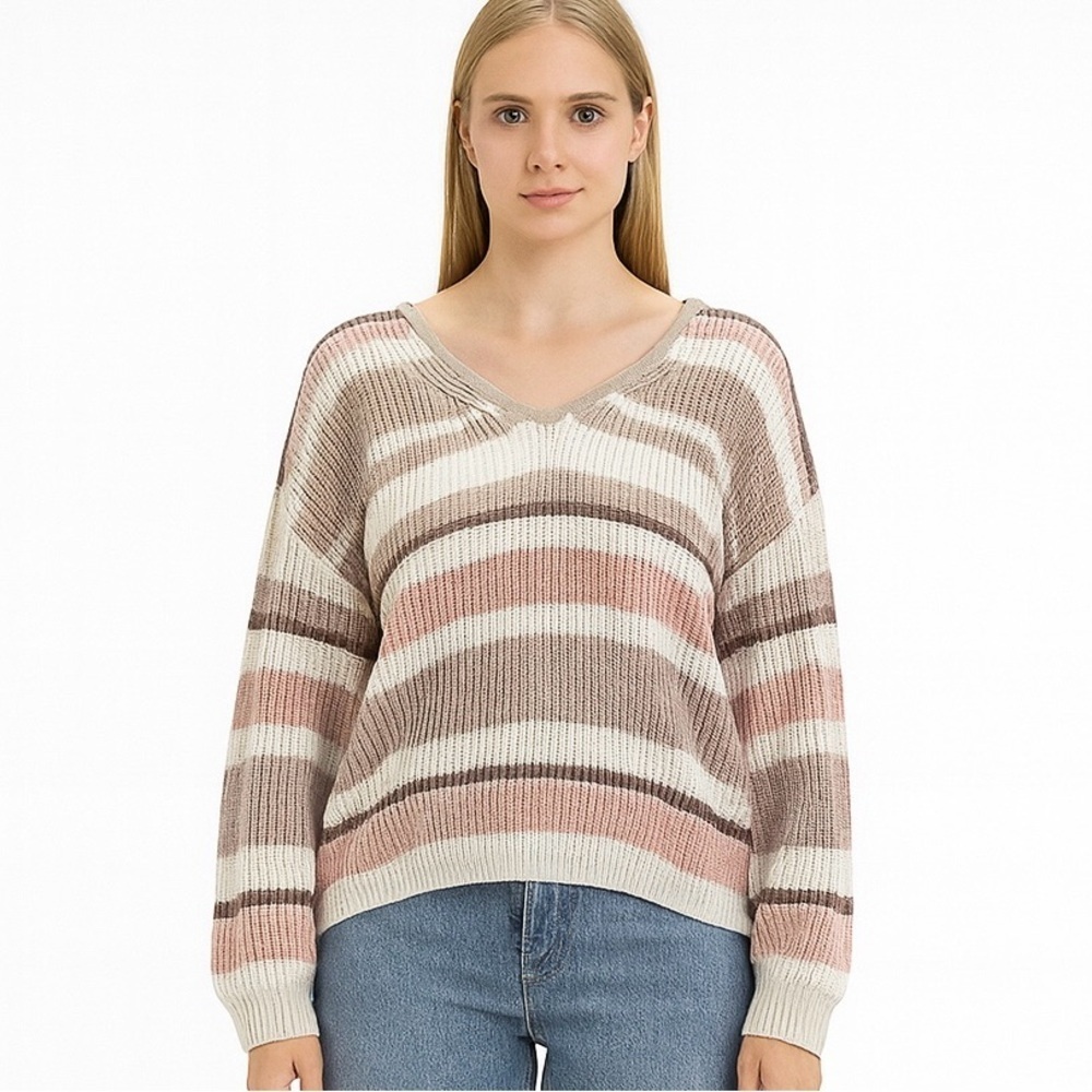 Abercrombie & Fitch V-Neck Sweater - Pink, Brown, Cream